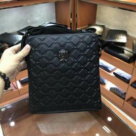 Picture of Versace Mens Bags _SKUfw156454531fw